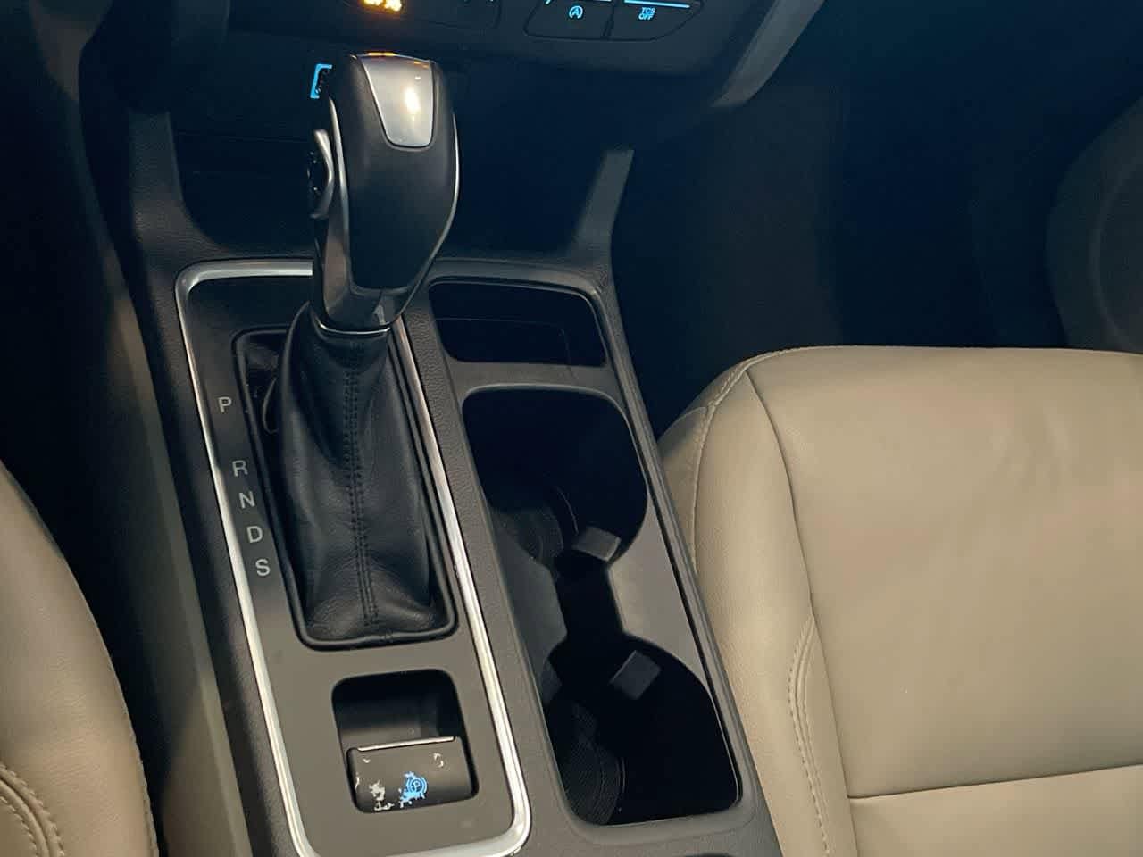 Thumbnail: 2018 Ford Escape - 20