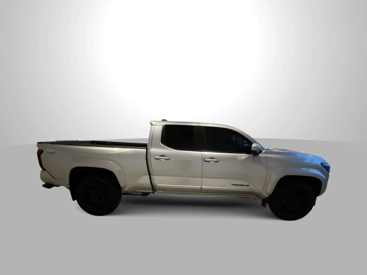 Thumbnail: 2024 Toyota Tacoma - 9