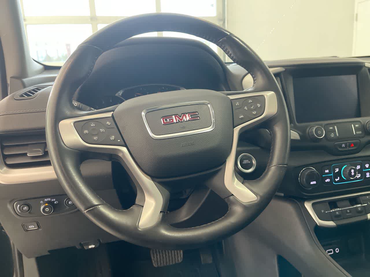 Thumbnail: 2022 GMC Terrain - 14