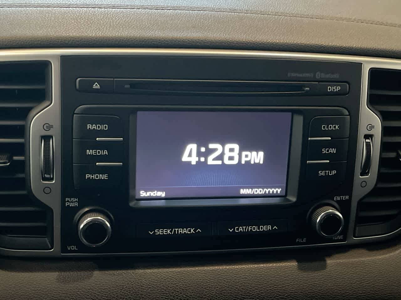 Thumbnail: 2017 Kia Sportage - 16