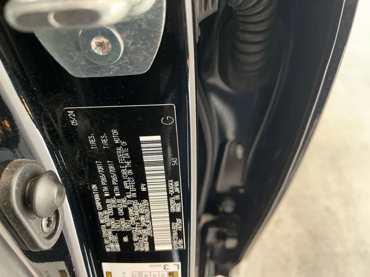 Thumbnail: 2024 Toyota 4Runner - 27