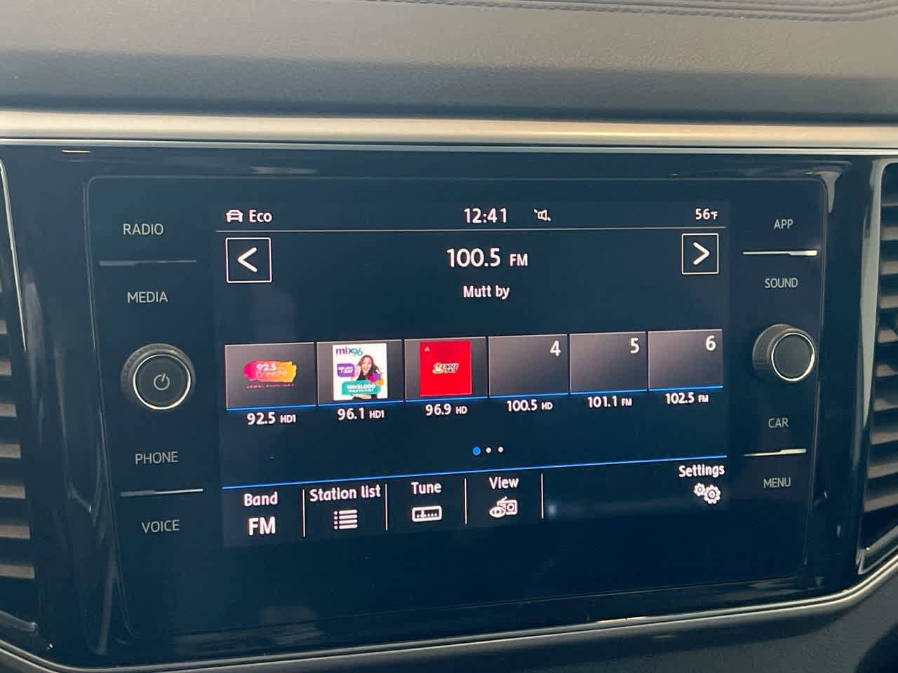 Thumbnail: 2018 Volkswagen Atlas - 16