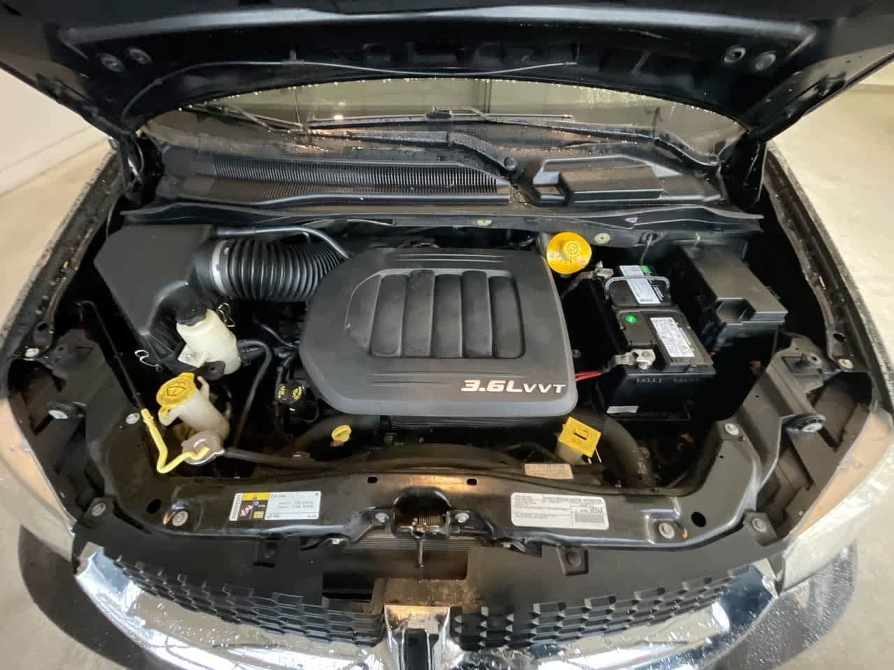 Thumbnail: 2016 Dodge Grand Caravan - 25