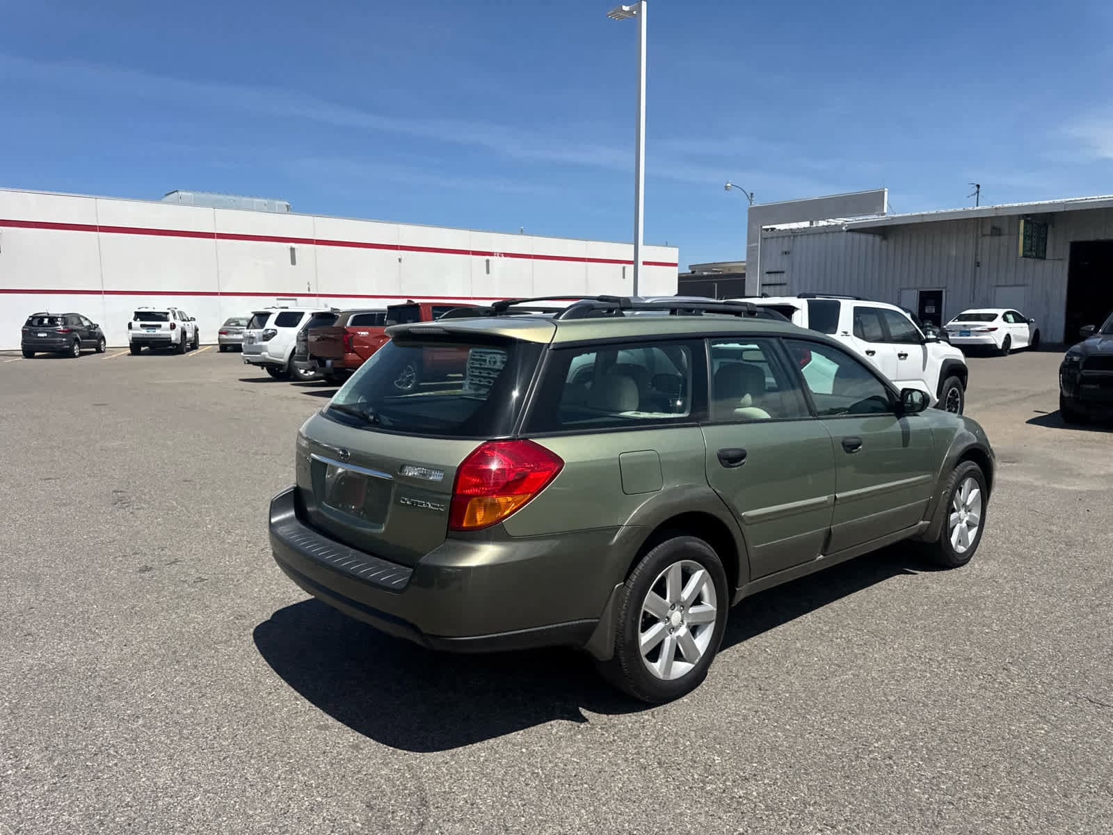 Thumbnail: 2007 Subaru Legacy - 15