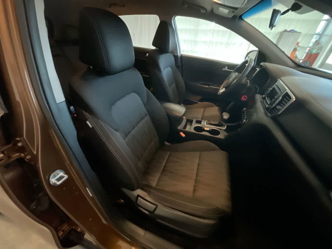 Thumbnail: 2017 Kia Sportage - 23