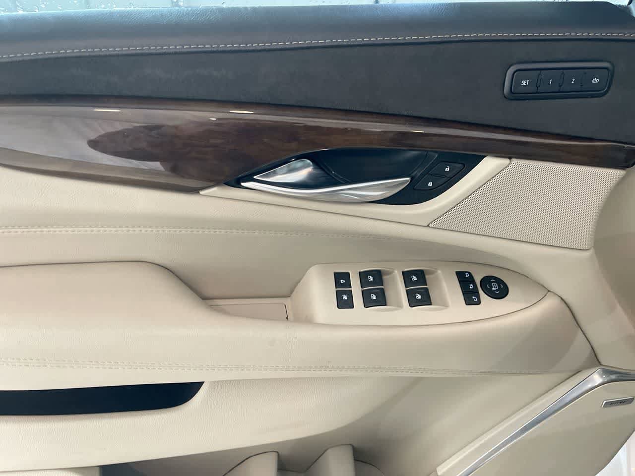 Thumbnail: 2019 Cadillac Escalade - 13