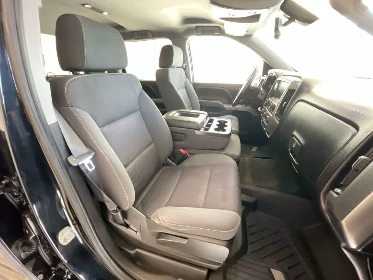 Thumbnail: 2018 Chevrolet Silverado 1500 - 24