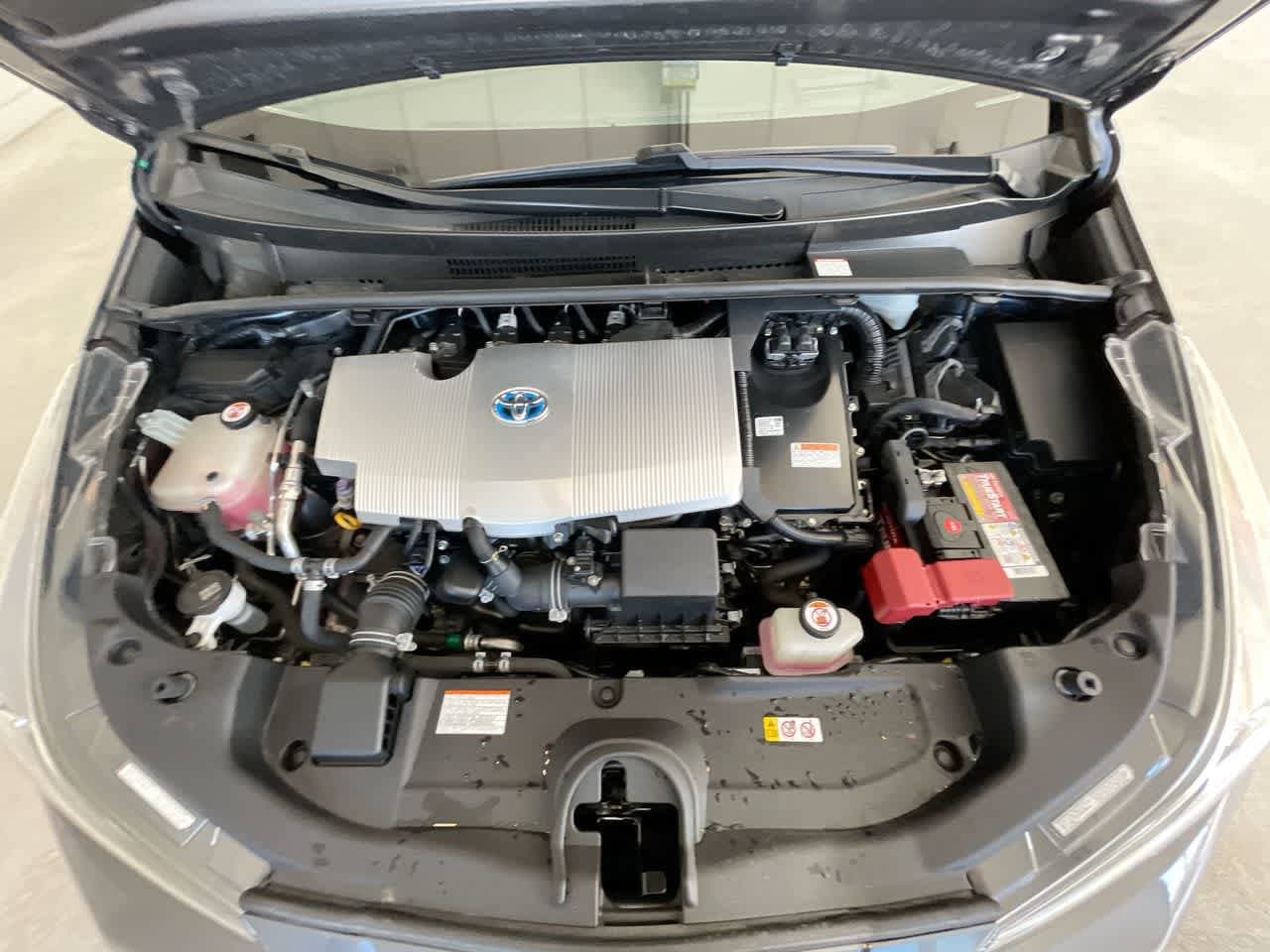 Thumbnail: 2020 Toyota Prius - 25
