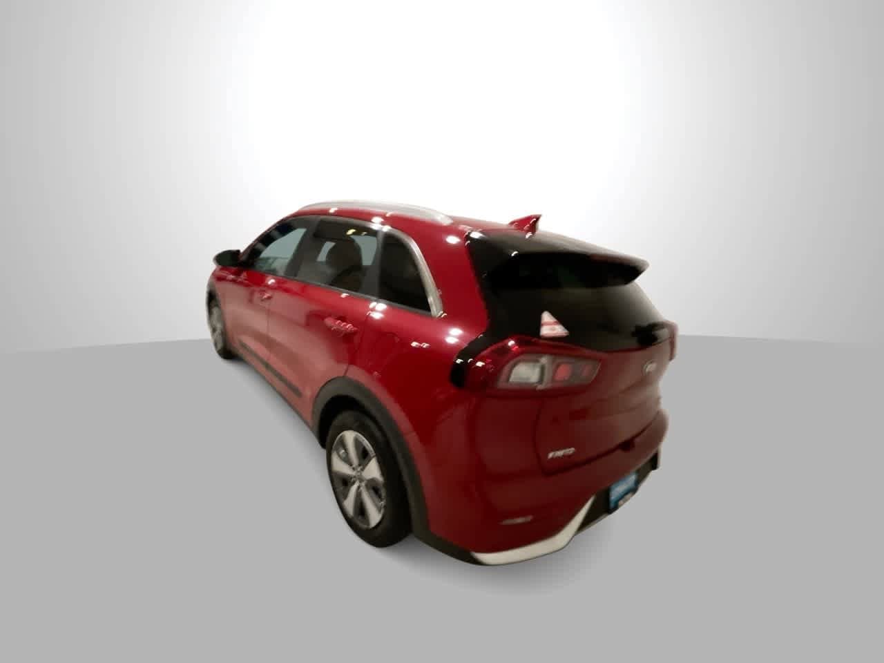 Thumbnail: 2017 Kia Niro - 6