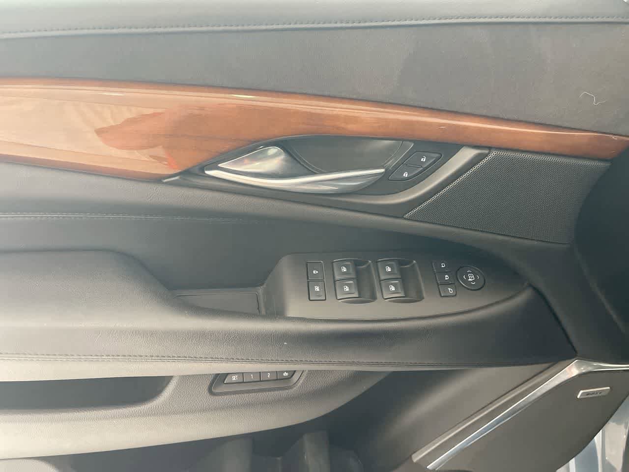 Thumbnail: 2016 Cadillac Escalade - 13