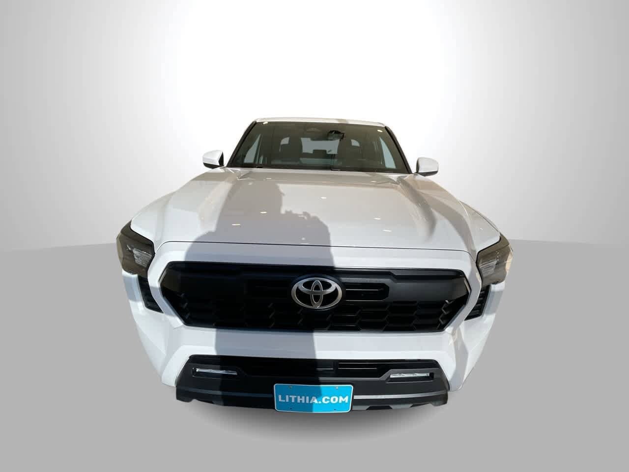 2025 Toyota Tacoma TRD Off-Road 4x4 Double Cab photo 3
