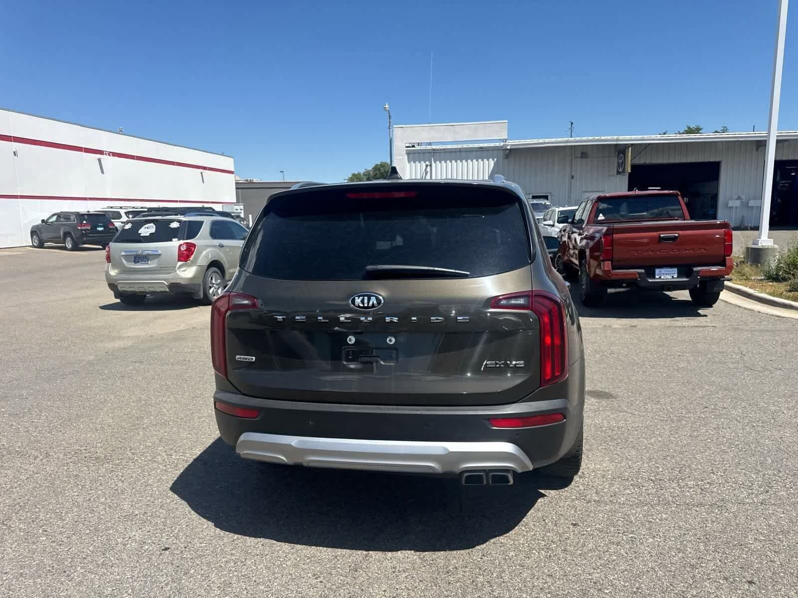 Thumbnail: 2021 Kia Telluride - 16