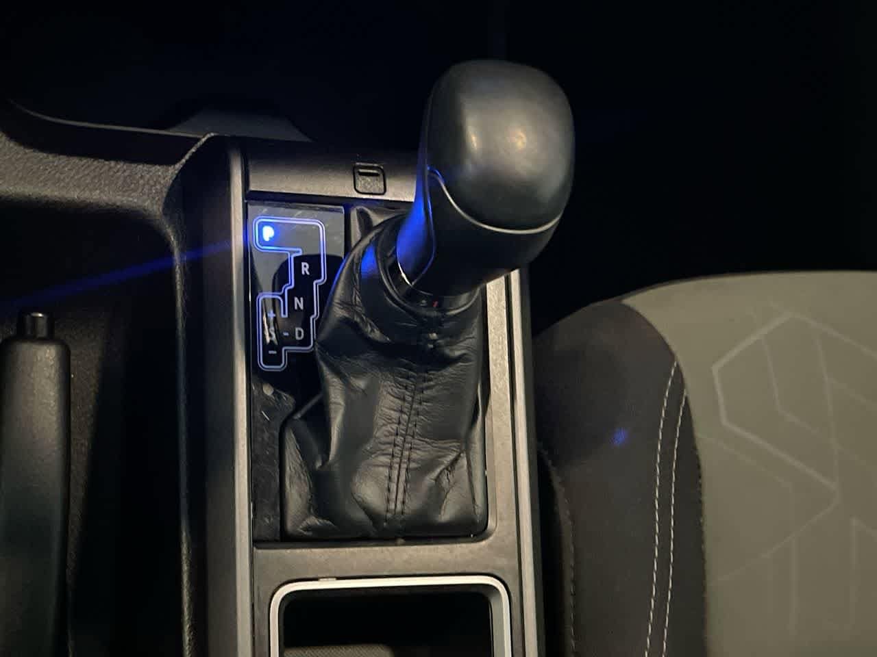 Thumbnail: 2021 Toyota Tacoma - 20