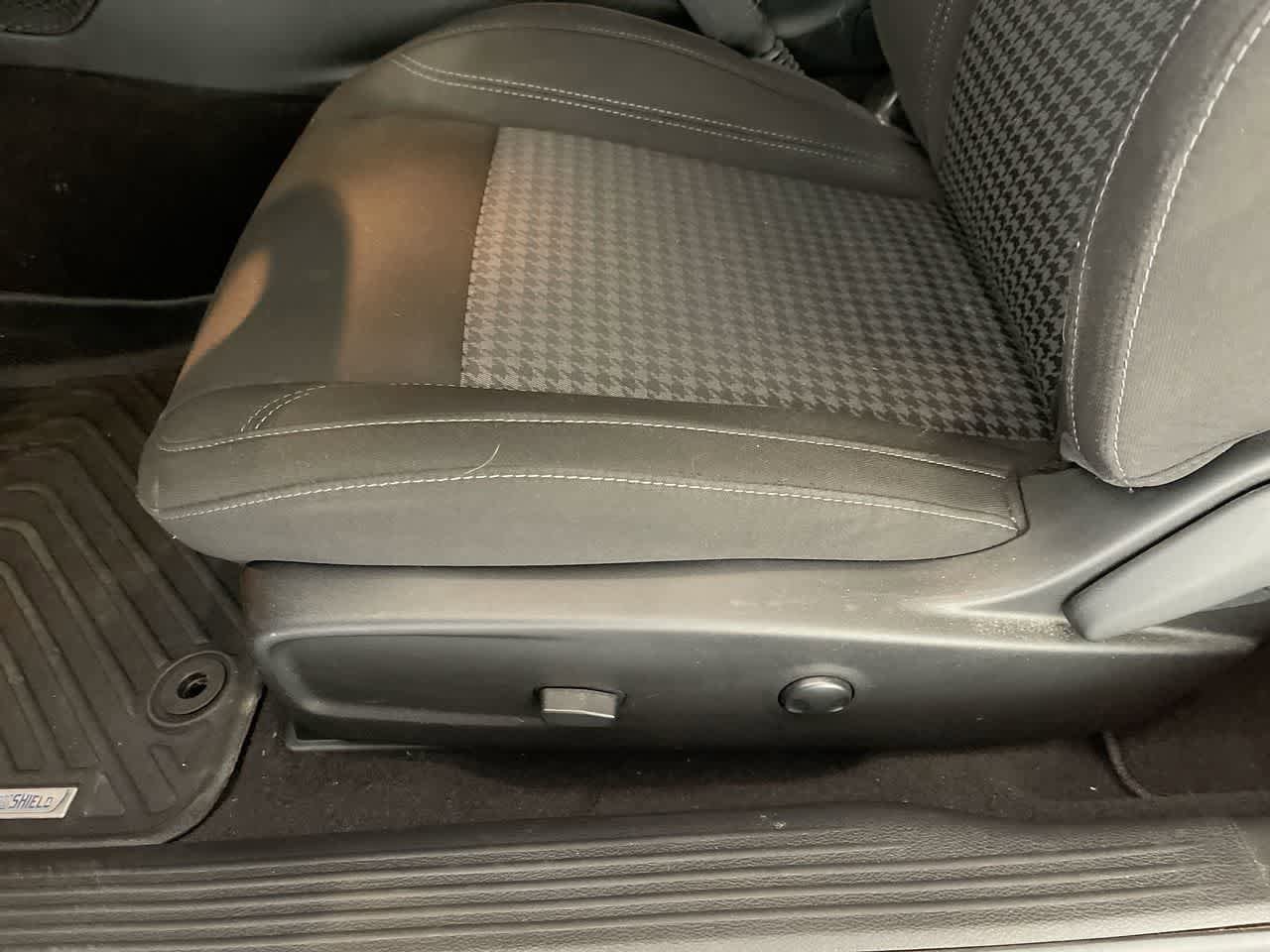 Thumbnail: 2023 Dodge Challenger - 12