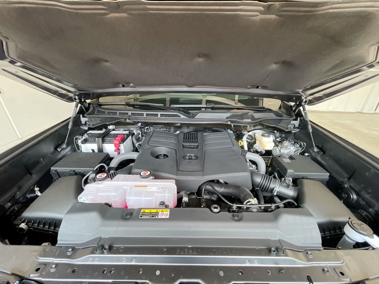 2026 Toyota Tundra 1794 Edition - Photo 26