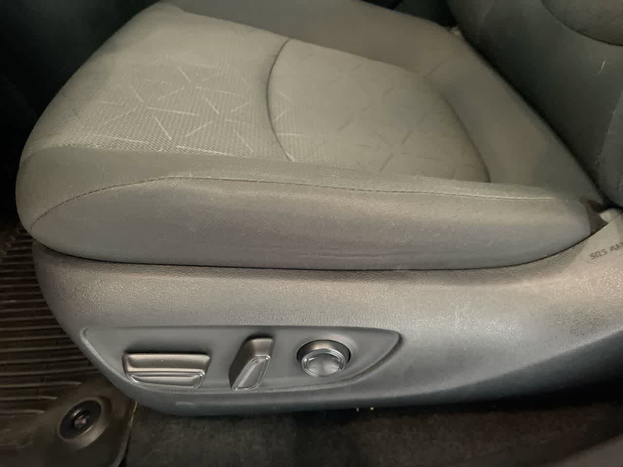 Thumbnail: 2024 Toyota RAV4 - 12