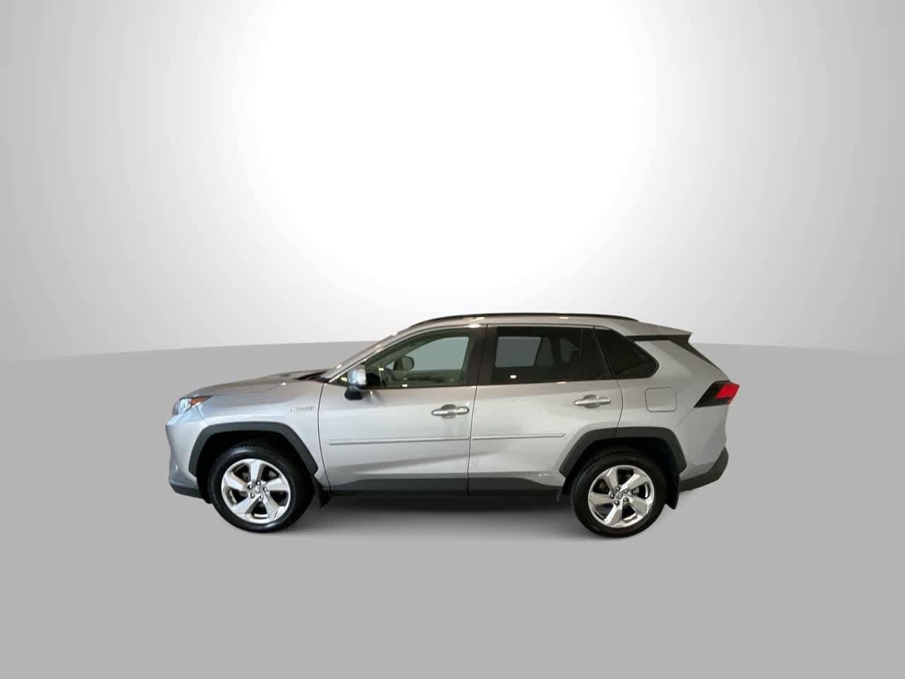 Thumbnail: 2020 Toyota RAV4 - 5