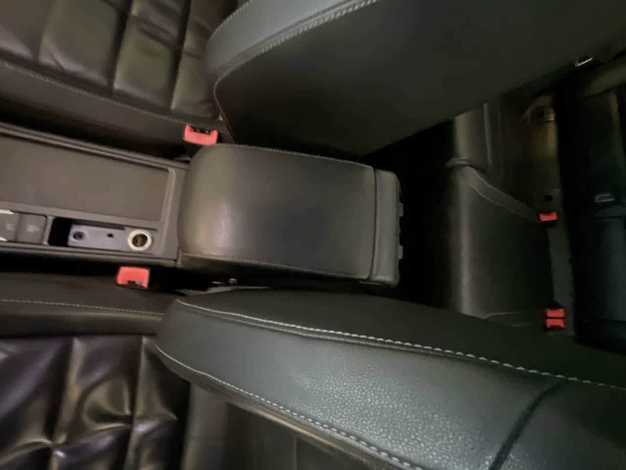 Thumbnail: 2016 Volkswagen Golf - 20