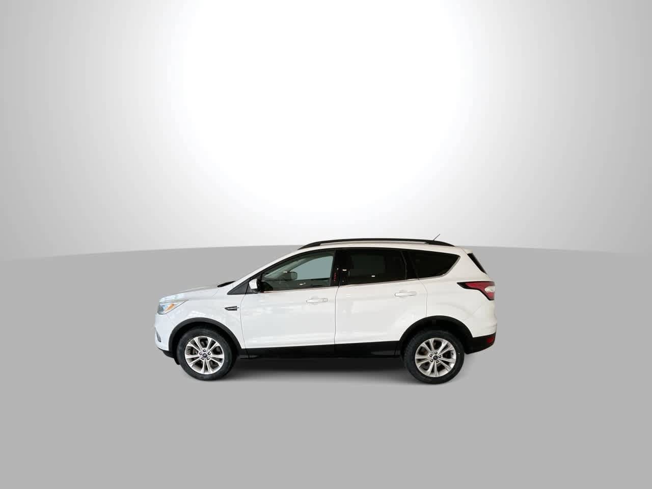 Thumbnail: 2017 Ford Escape - 5