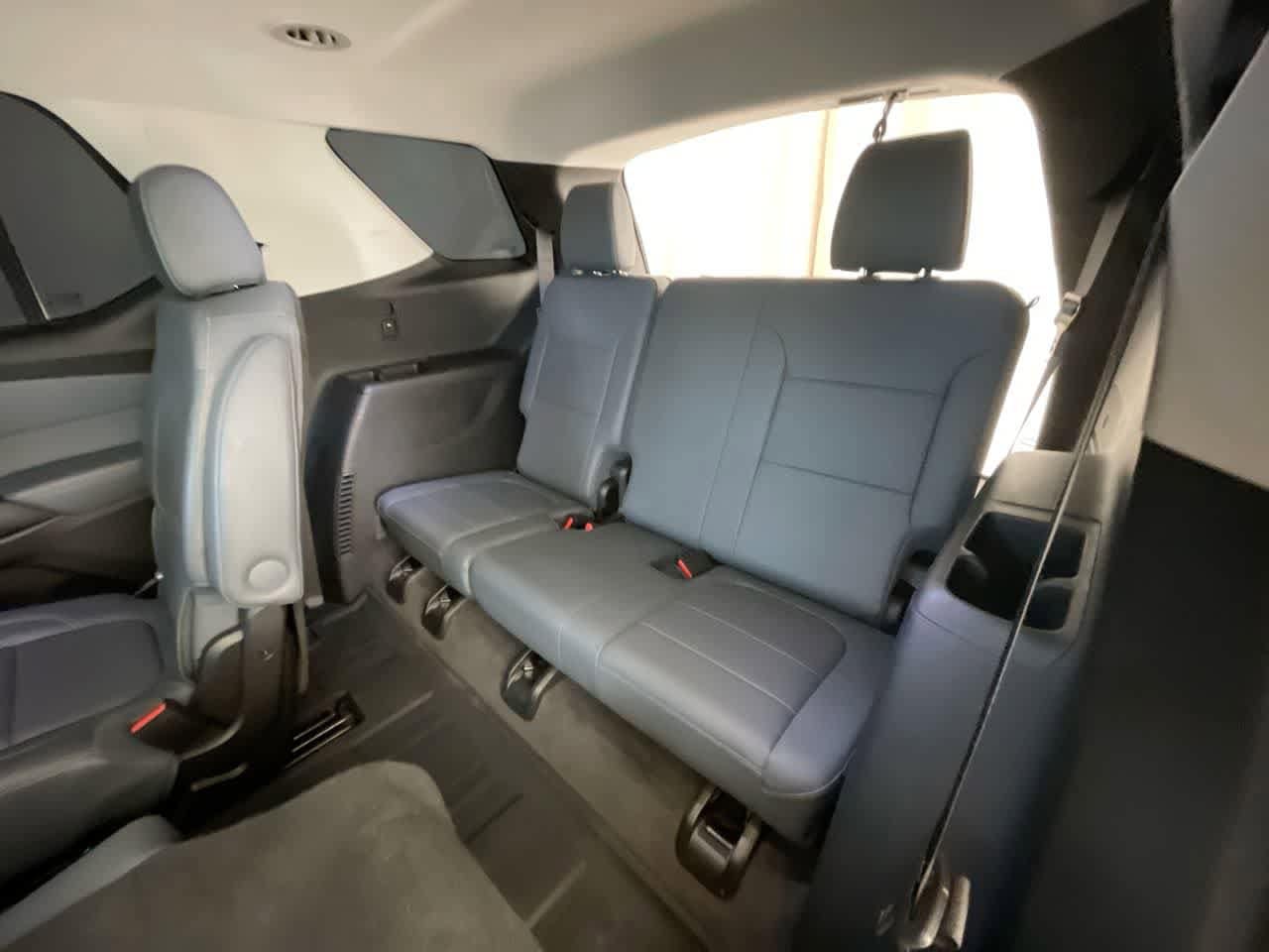 Thumbnail: 2020 Chevrolet Traverse - 24