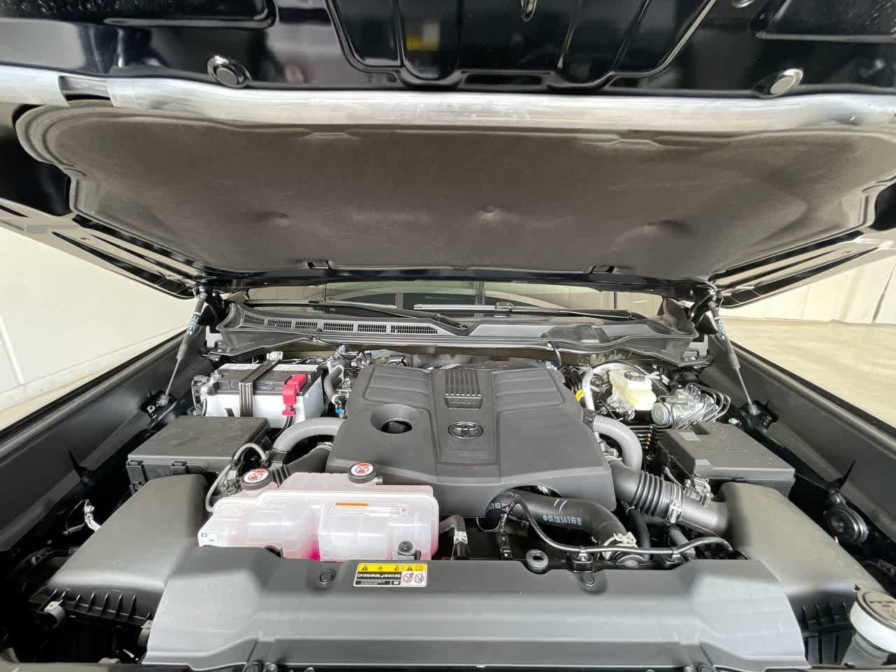 2026 Toyota Tundra SR5 - Photo 25