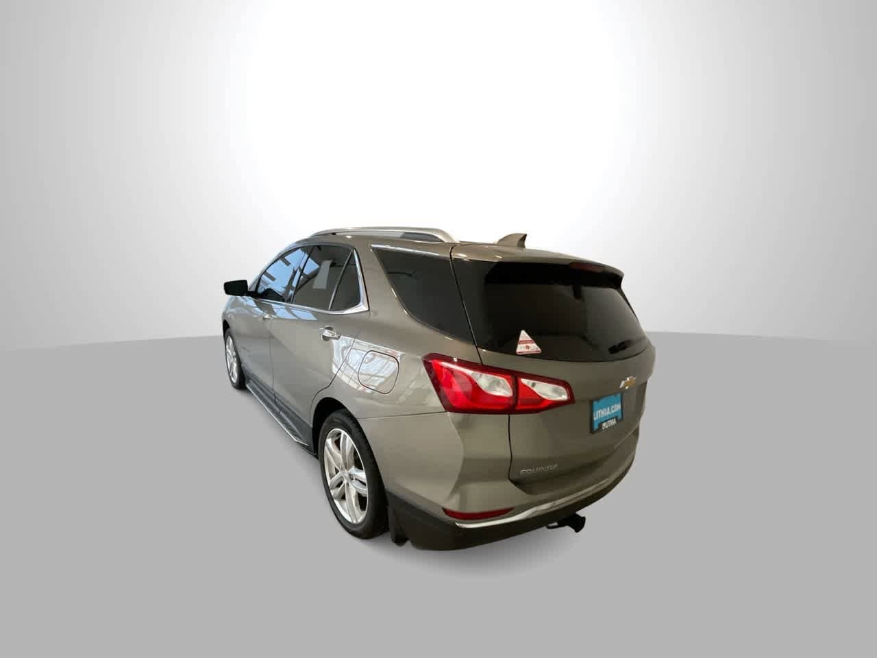 Thumbnail: 2018 Chevrolet Equinox - 6