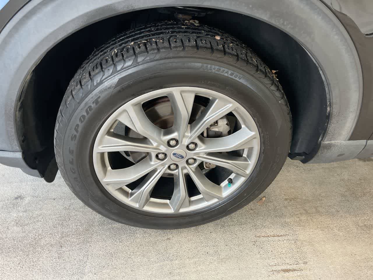 Thumbnail: 2020 Ford Explorer - 10