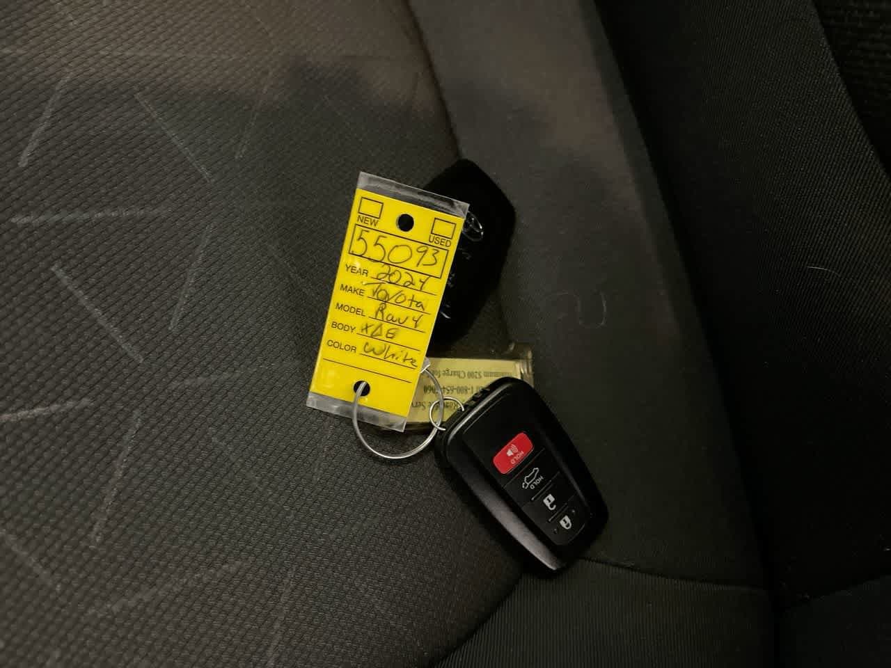 Thumbnail: 2024 Toyota RAV4 - 27