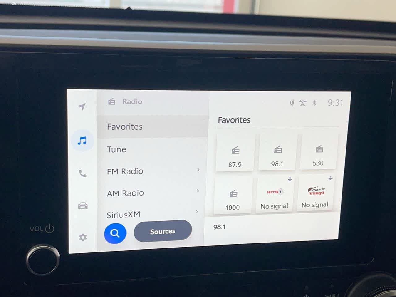 Thumbnail: 2023 Toyota Highlander - 16