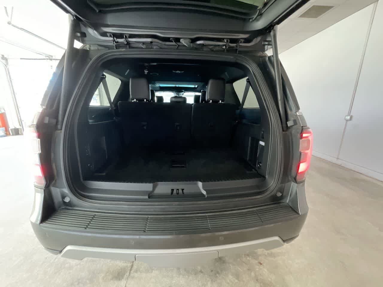 Thumbnail: 2018 Ford Expedition MAX - 25