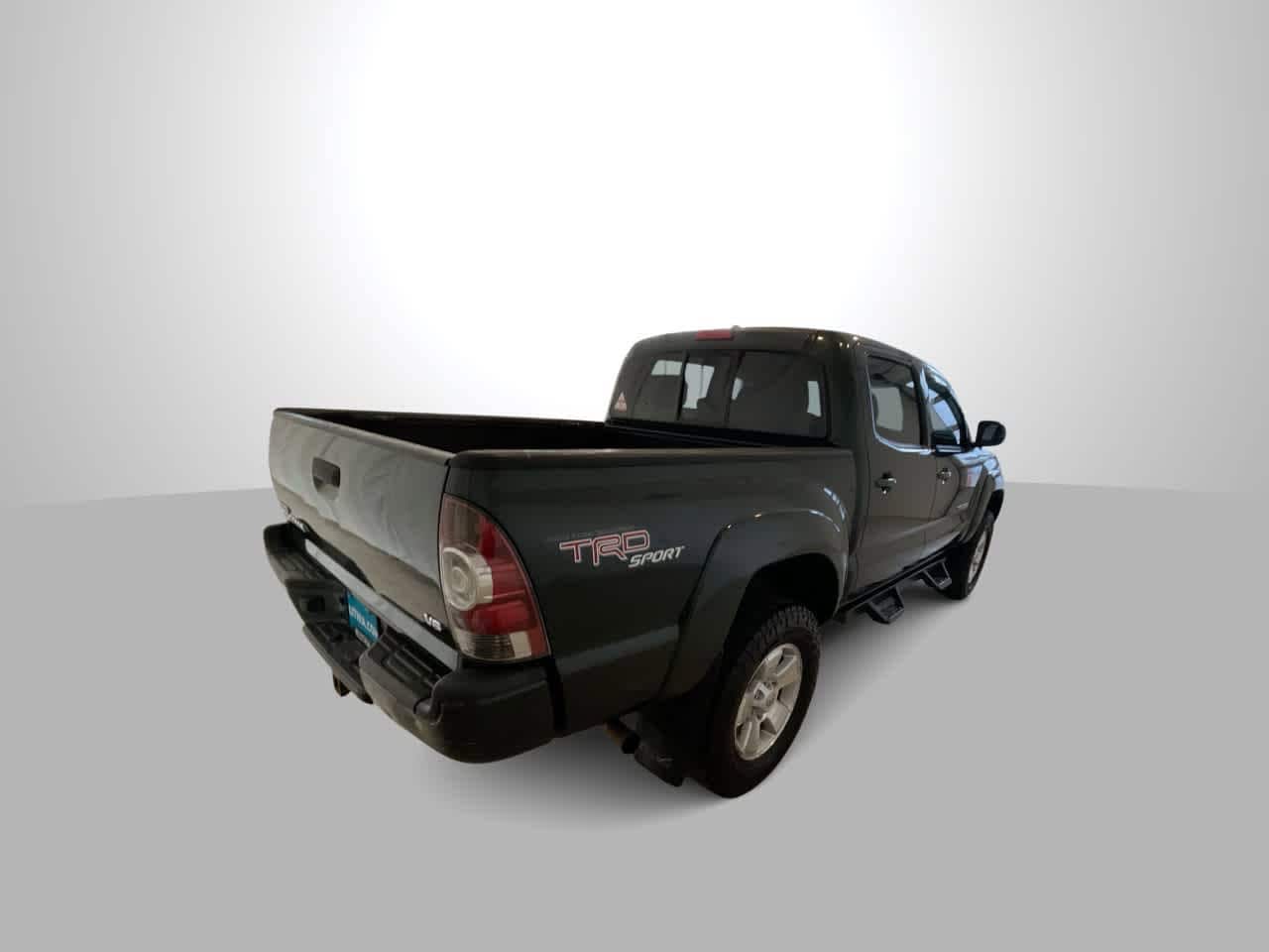 Thumbnail: 2011 Toyota Tacoma - 8