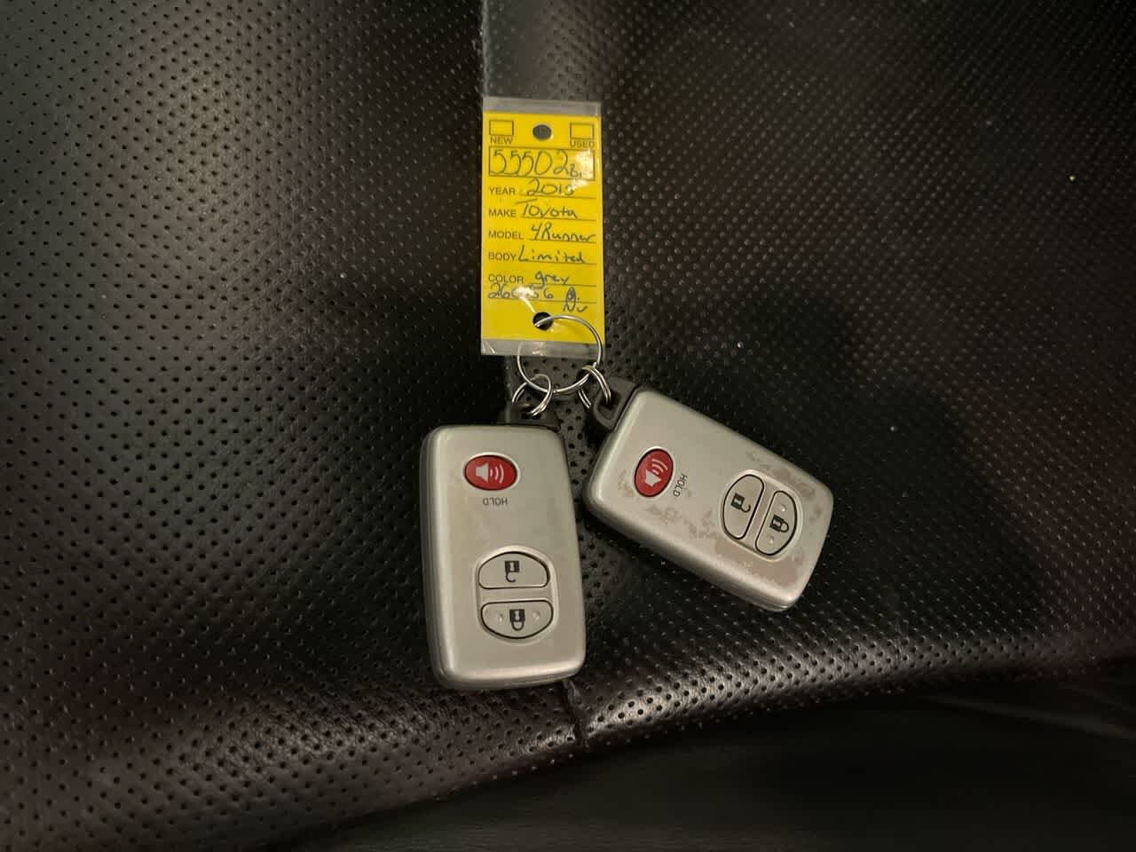 Thumbnail: 2015 Toyota 4Runner - 27