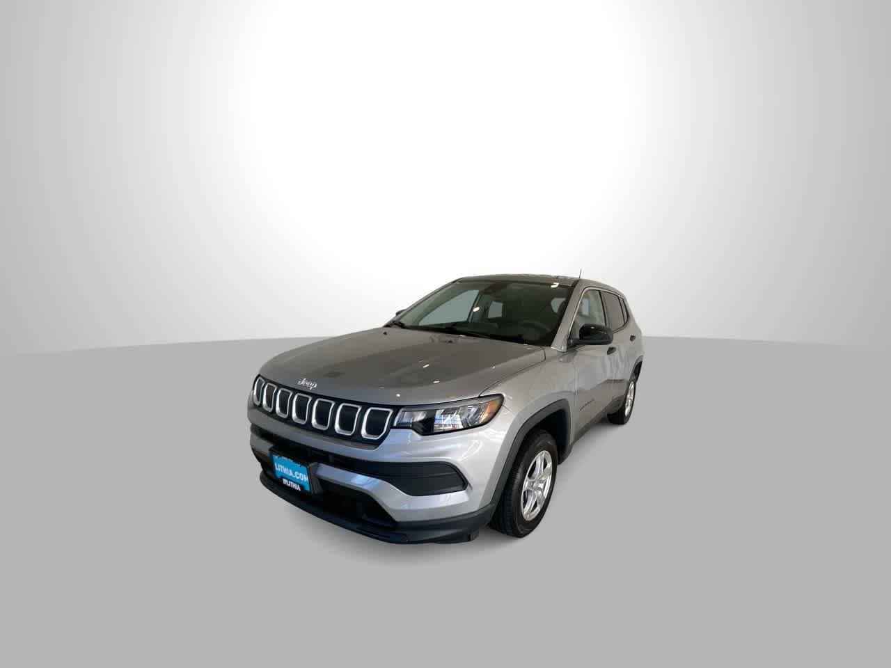 Thumbnail: 2022 Jeep Compass - 4