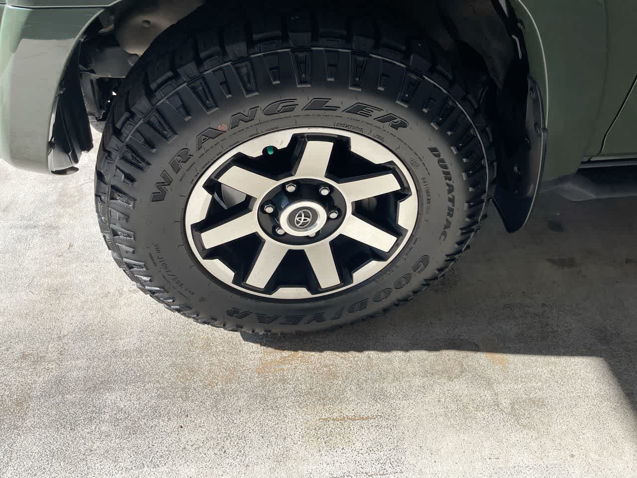 Thumbnail: 2022 Toyota 4Runner - 10