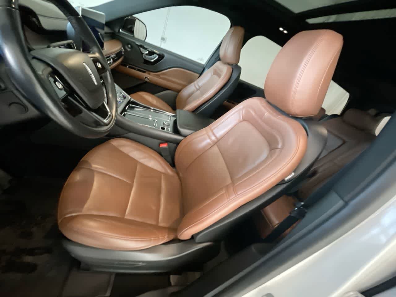 Thumbnail: 2023 Lincoln Aviator - 11