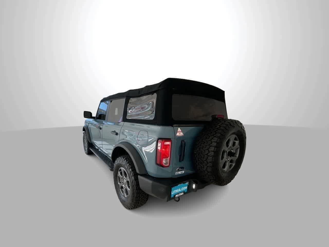 Thumbnail: 2022 Ford Bronco - 4