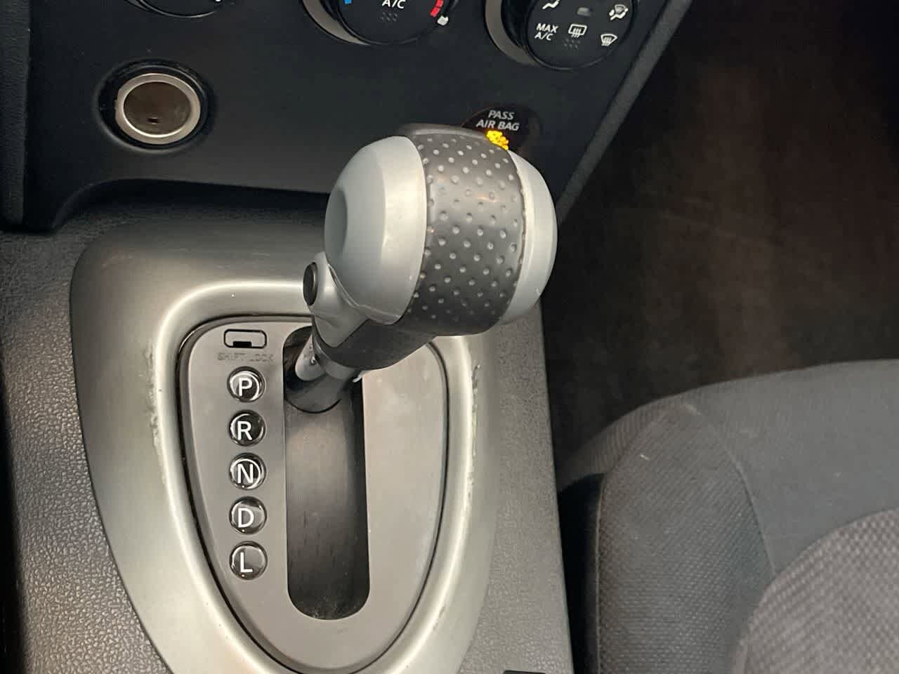 Thumbnail: 2014 Nissan Rogue - 19