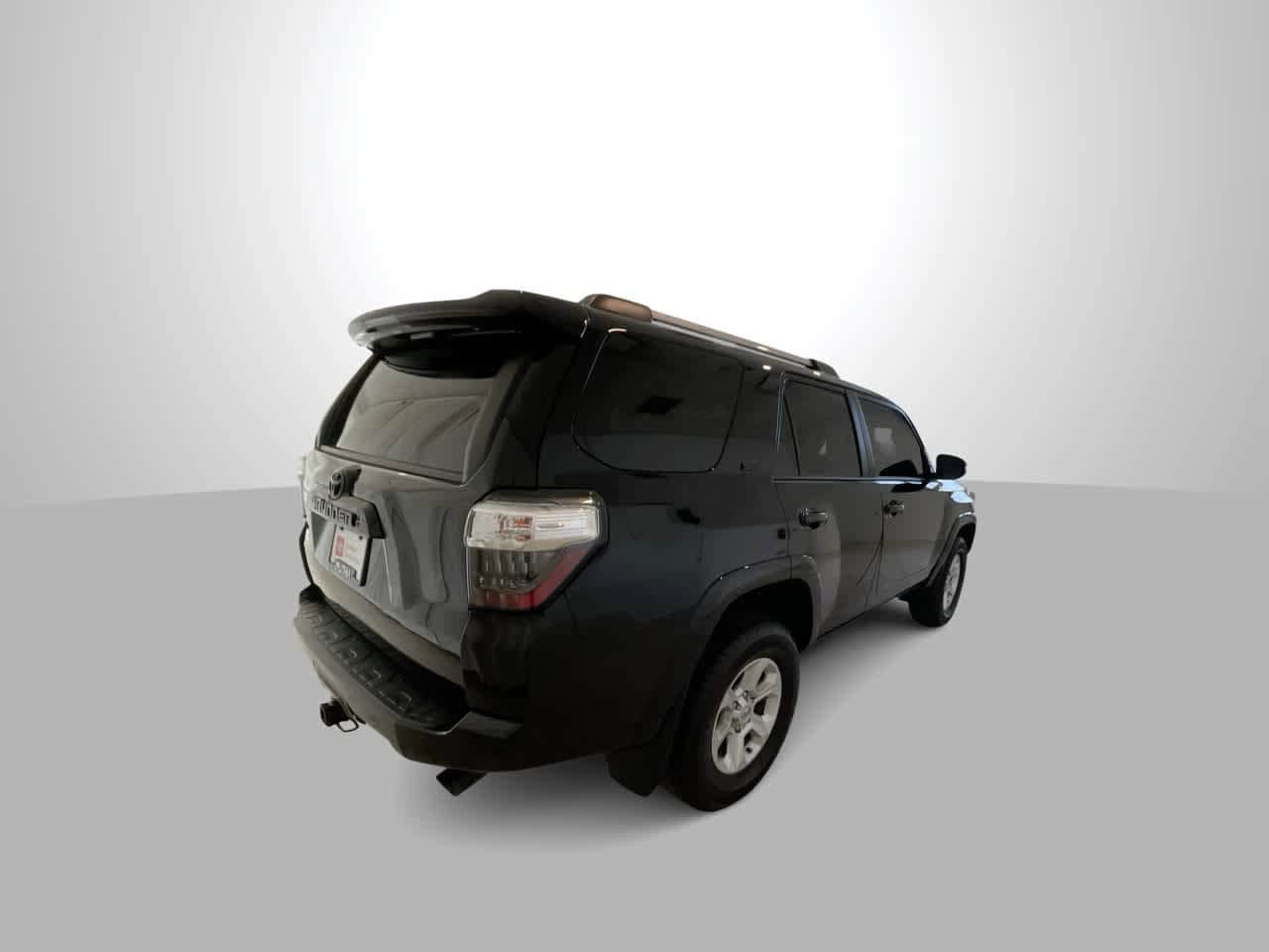 Thumbnail: 2024 Toyota 4Runner - 8