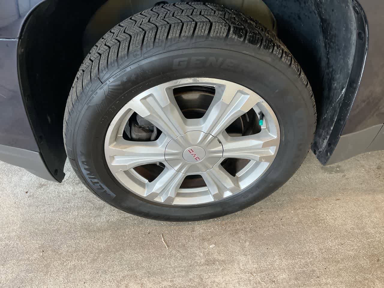 Thumbnail: 2017 GMC Terrain - 10