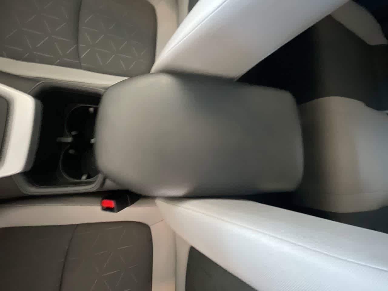 Thumbnail: 2025 Toyota RAV4 - 21