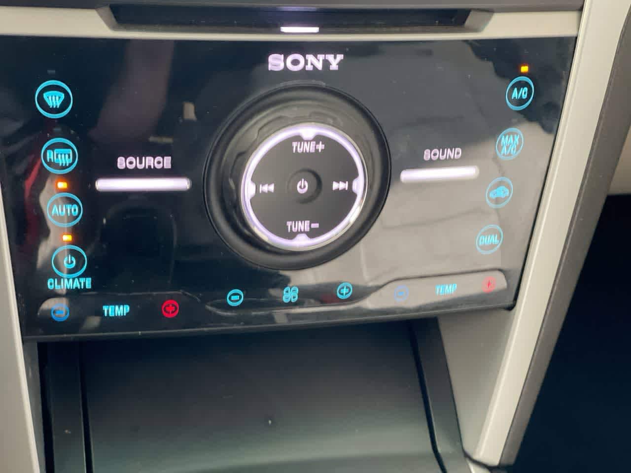 2014 Ford Explorer Limited 19