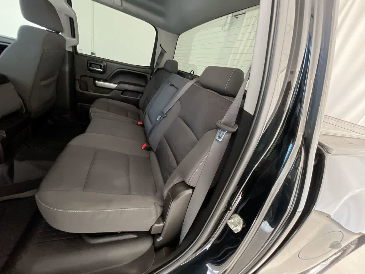 Thumbnail: 2018 Chevrolet Silverado 1500 - 22