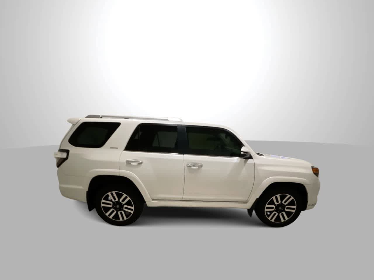 Thumbnail: 2021 Toyota 4Runner - 9