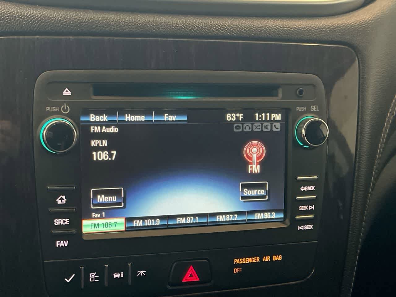 Thumbnail: 2016 Chevrolet Traverse - 16