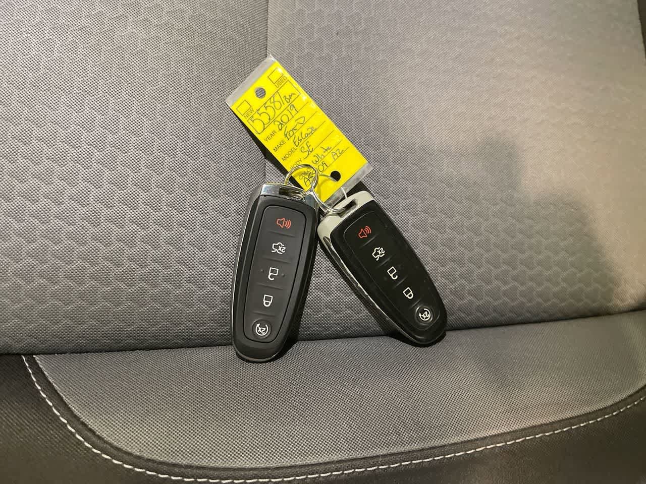 Thumbnail: 2019 Ford Escape - 25