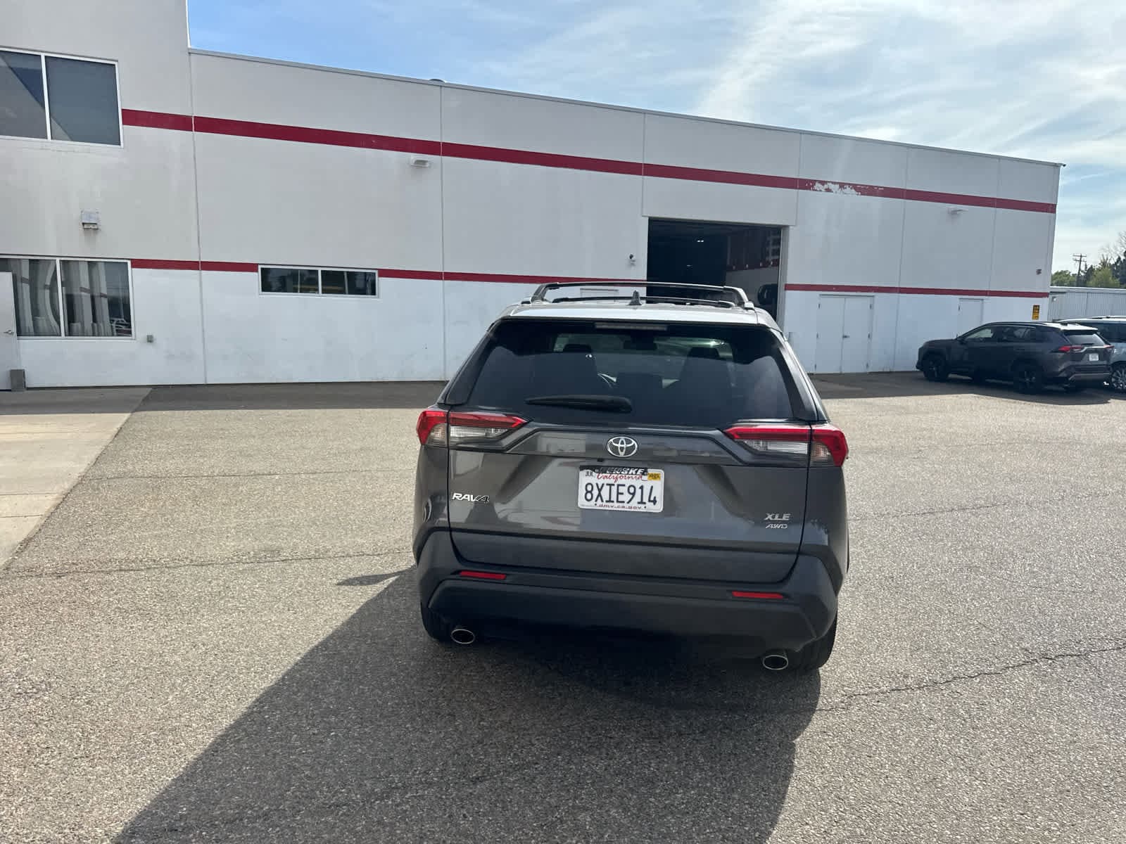 Thumbnail: 2021 Toyota RAV4 - 15