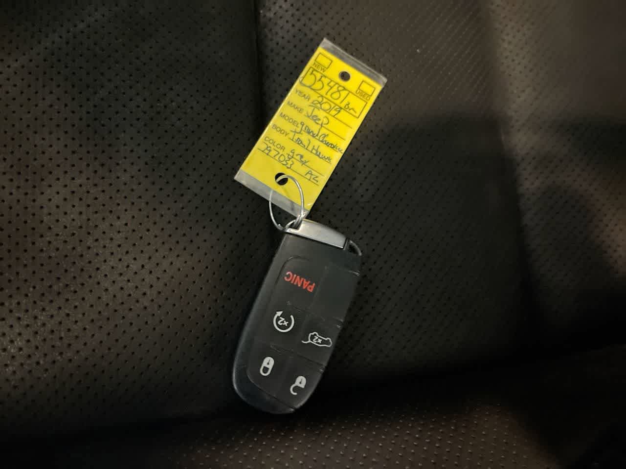 Thumbnail: 2019 Jeep Grand Cherokee - 28