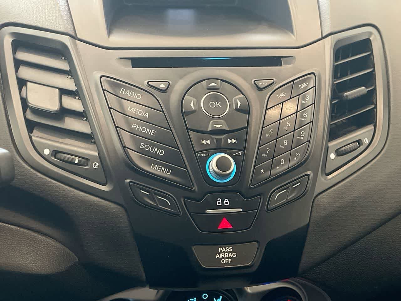 Thumbnail: 2019 Ford Fiesta - 16