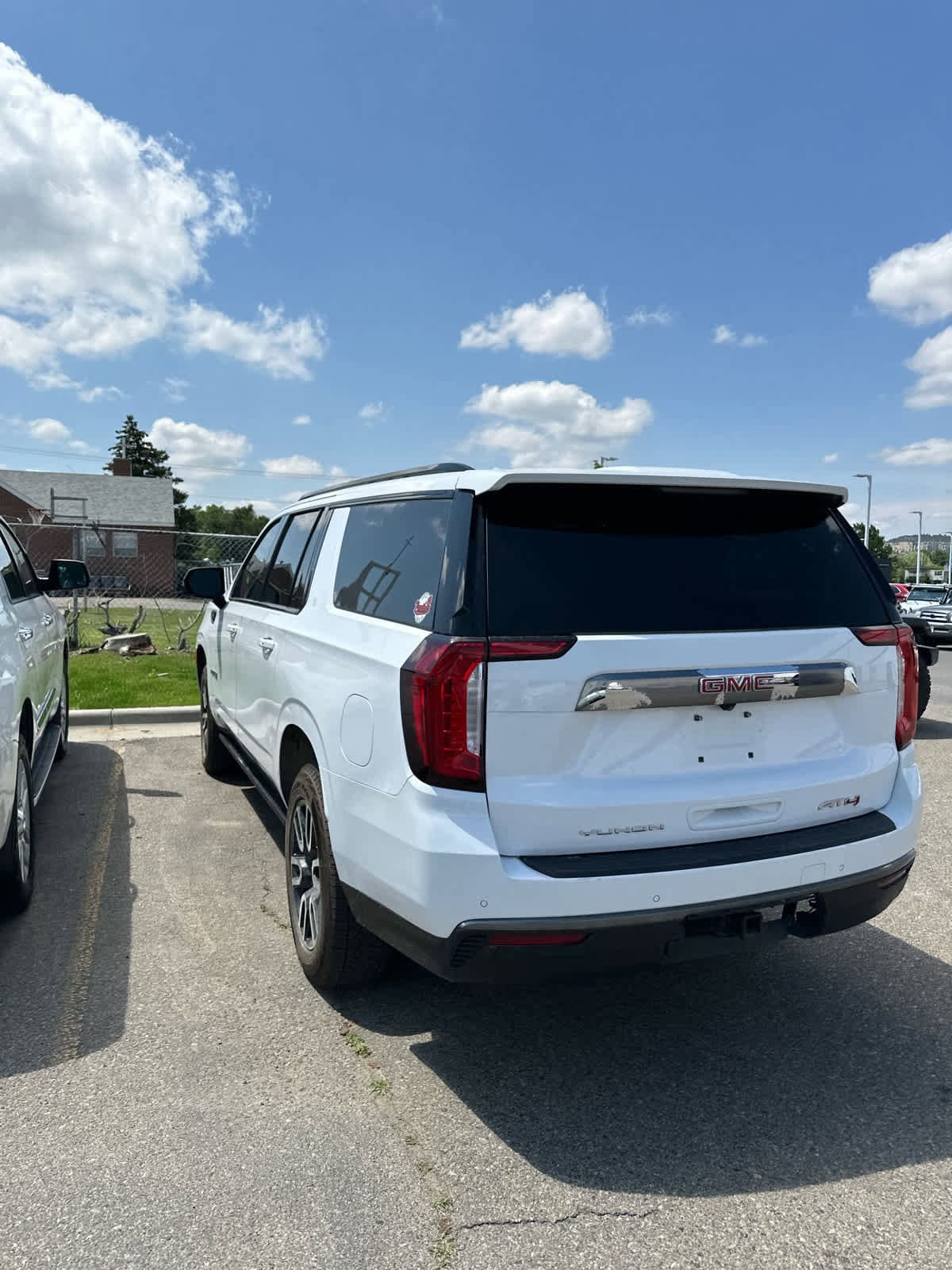 2021 GMC Yukon XL AT4 9
