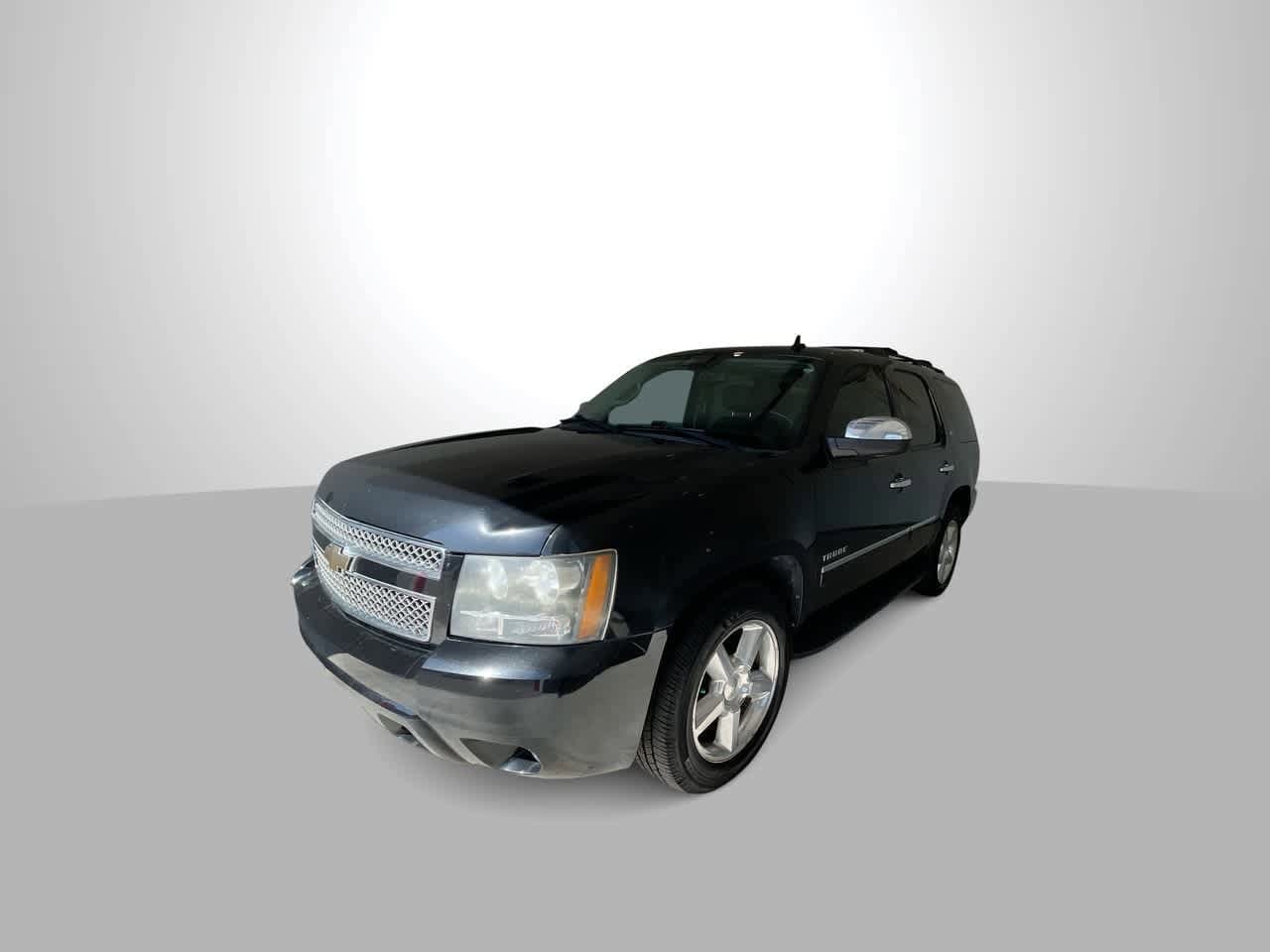 Thumbnail: 2011 Chevrolet Tahoe - 4